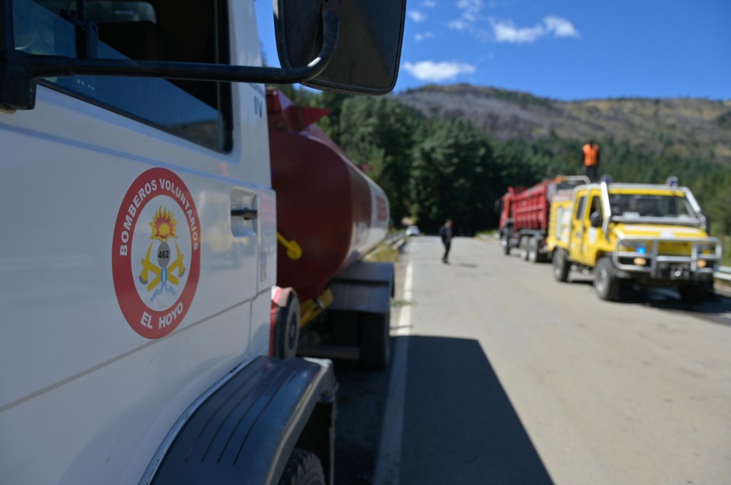 EN AMPLIO OPERATIVO COORDINADO POR LA PROVINCIA, EL INCENDIO DE EL PEDREGOSO FUE&nbsp;CIRCUNSCRITO.