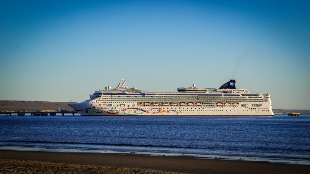 EL CRUCERO NORWEGIAN STAR ARRIBÓ NUEVAMENTE A PUERTO&nbsp;MADRYN.