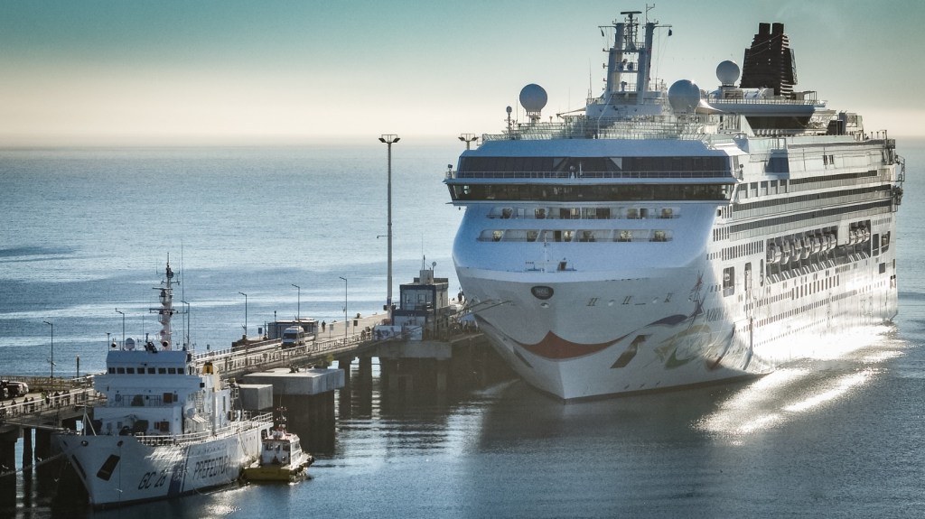 EL NORWEGIAN STAR ARRIBÓ A PUERTO MADRYN EN SU QUINTA VISITA DE LA&nbsp;TEMPORADA.