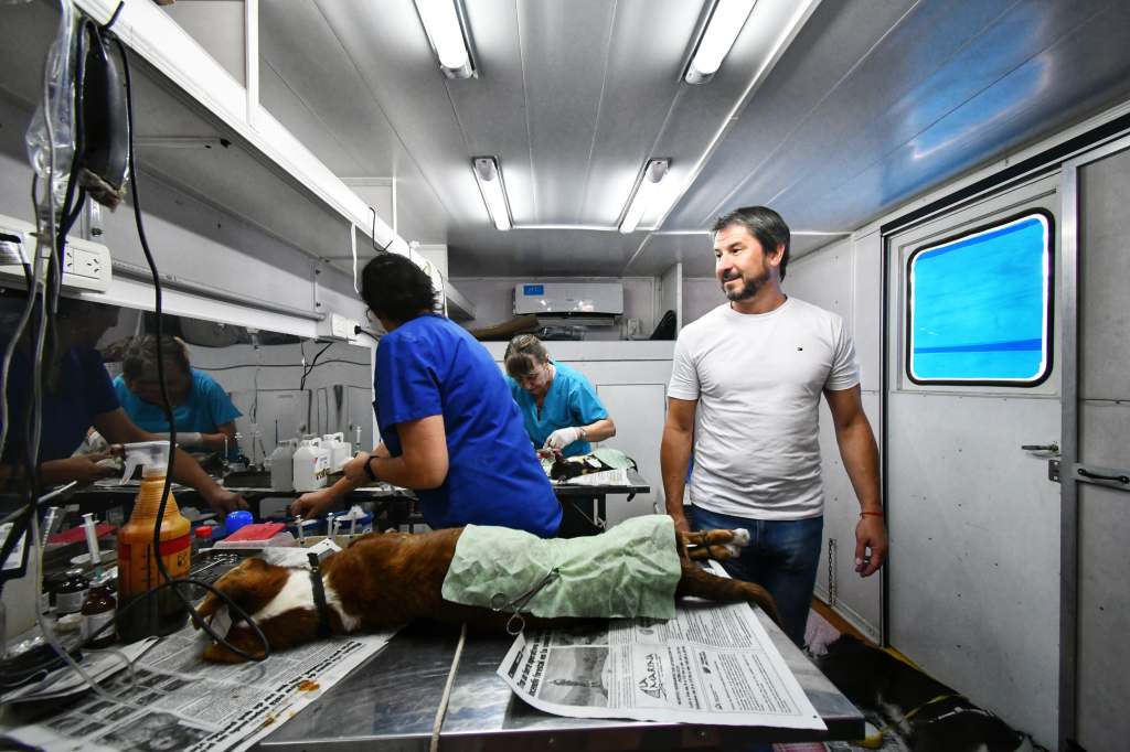 MÁS DE 60 INTERVENCIONES EN LA PRIMERA SALIDA DEL QUIRÓFANO&nbsp;MÓVIL.