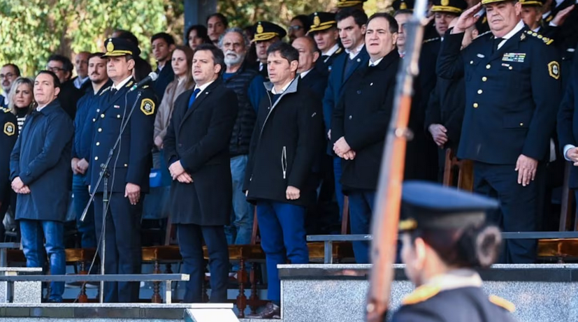 POLICÍAS BONAERENSES DESPEDIDOS Y DENUNCIADOS POR PROTESTA&nbsp;SALARIAL.