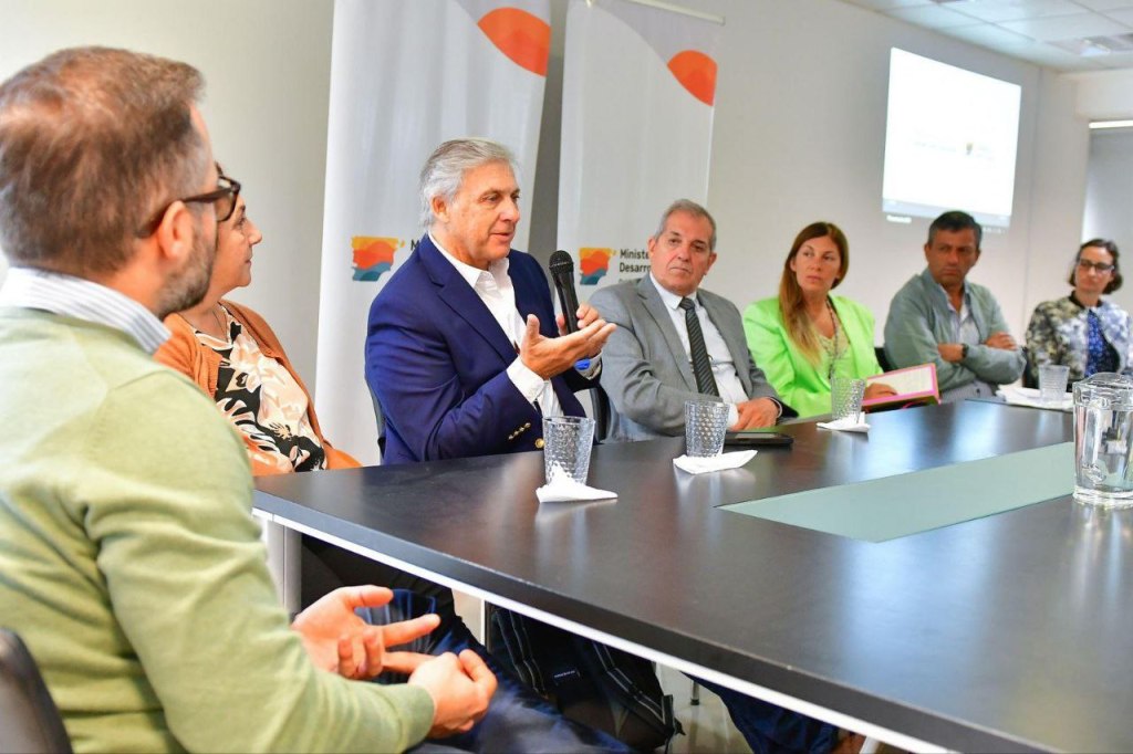 CON EL APOYO DE UNICEF, CHUBUT AVANZA EN LA CREACIÓN DE UNA MESA PROVINCIAL DE NIÑEZ Y&nbsp;ADOLESCENCIA.