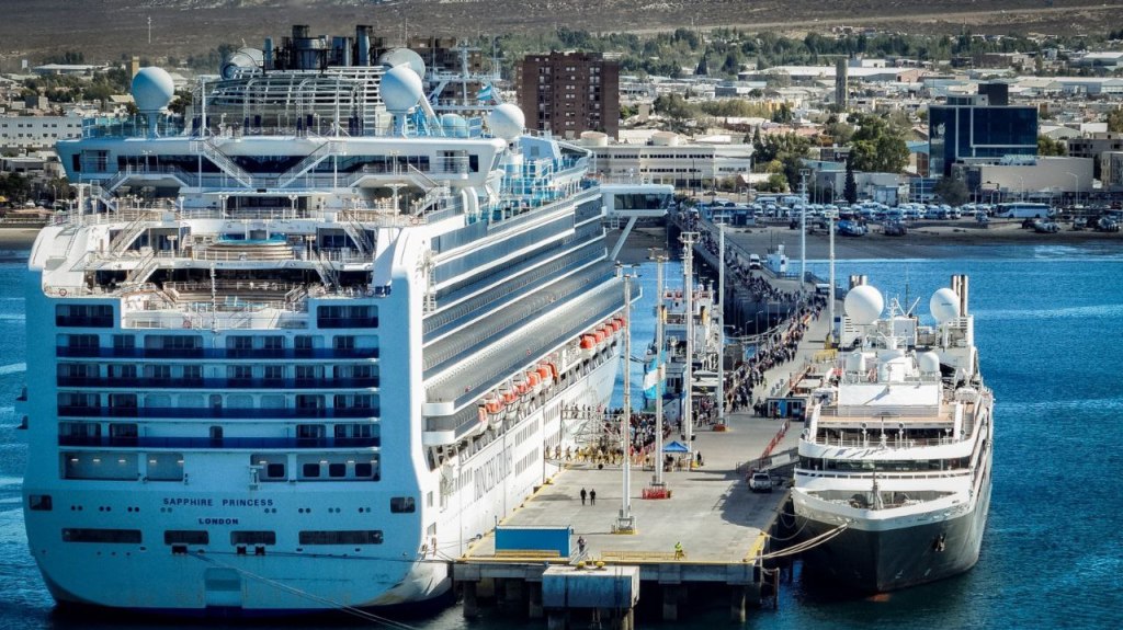 DOS CRUCEROS ARRIBARON ESTE MARTES A PUERTO&nbsp;MADRYN.
