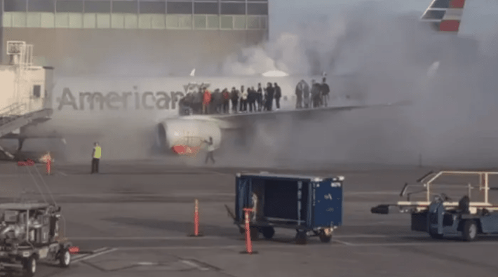 PANICO EN EL AEROPUERTO: AVIÓN SE INCENDIA TRAS ATERRIZAJE DE&nbsp;EMERGENCIA.