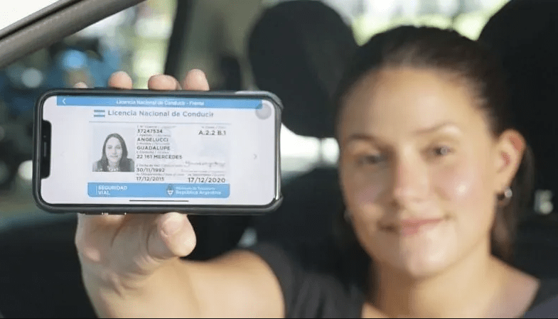 TODO LO QUE HAY QUE SABER SOBRE LA LICENCIA DE CONDUCIR&nbsp;DIGITAL.