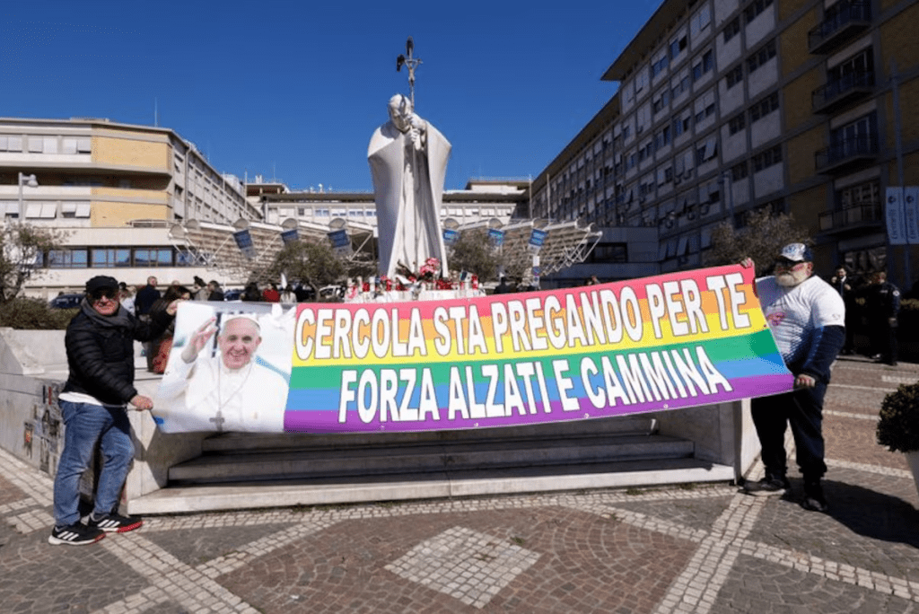 EL PAPA FRANCISCO MANTIENE UNA EVOLUCIÓN ESTABLE Y EL VATICANO DIFUNDIRÁ NUEVOS INFORMES EL&nbsp;SÁBADO.