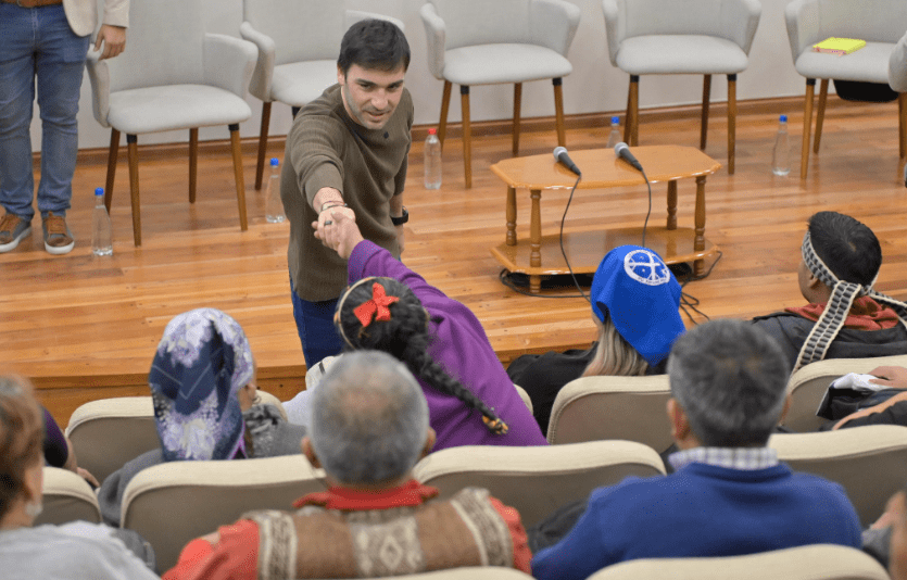 TORRES JUNTO A COMUNIDADES ORIGINARIAS DE CHUBUT: “VAMOS A AVANZAR EN LA REGULARIZACIÓN DOMINIAL QUE ESTABLECE LA&nbsp;LEY”.