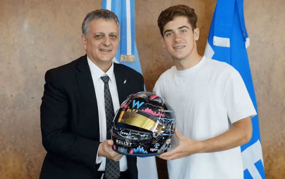 EL PRESIDENTE DE YPF TUVO UN DESCUIDO AL AIRE Y REVELÓ CUÁNDO VOLVERÁ A CORRER COLAPINTO EN LA FÓRMULA&nbsp;1.