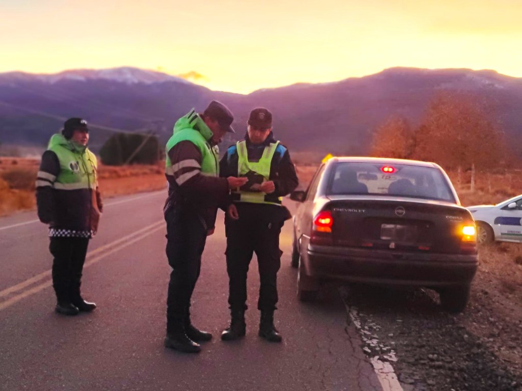 PROVINCIA CONTROLÓ MÁS DE 7.100 VEHÍCULOS Y DETUVO A 49 CONDUCTORES&nbsp;ALCOHOLIZADOS.