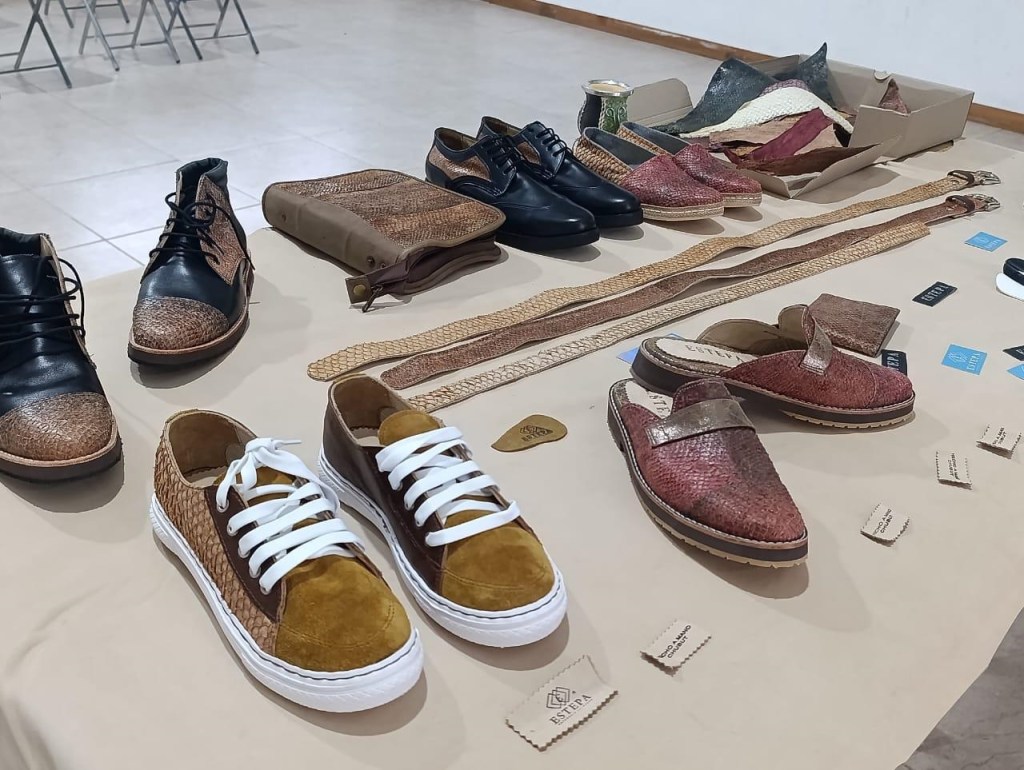 RAWSON | TALLER DE CURTIDO DE PIELES DE PESCADO PARA PERSONAS CON&nbsp;DISCAPACIDAD.