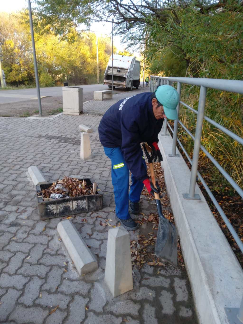 ESTE DOMINGO SE REALIZARON TAREAS DE LIMPIEZA Y MANTENIMIENTO EN ACCESOS Y ESPACIOS&nbsp;PÚBLICOS.