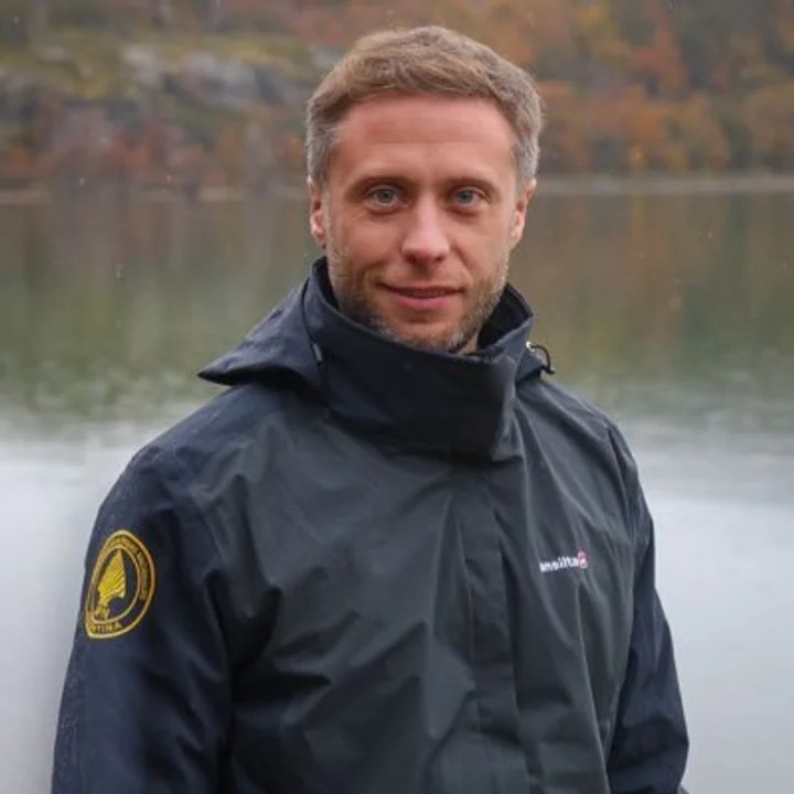 CRISTIAN LARSEN RENUNCIÓ A LA ADMINISTRACIÓN DE PARQUES&nbsp;NACIONALES.