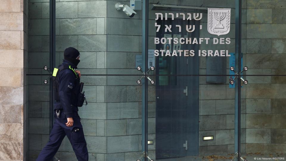 ISRAEL CIERRA SUS EMBAJADAS EN TODO EL MUNDO ANTE LA ESCALADA CON&nbsp;IRÁN