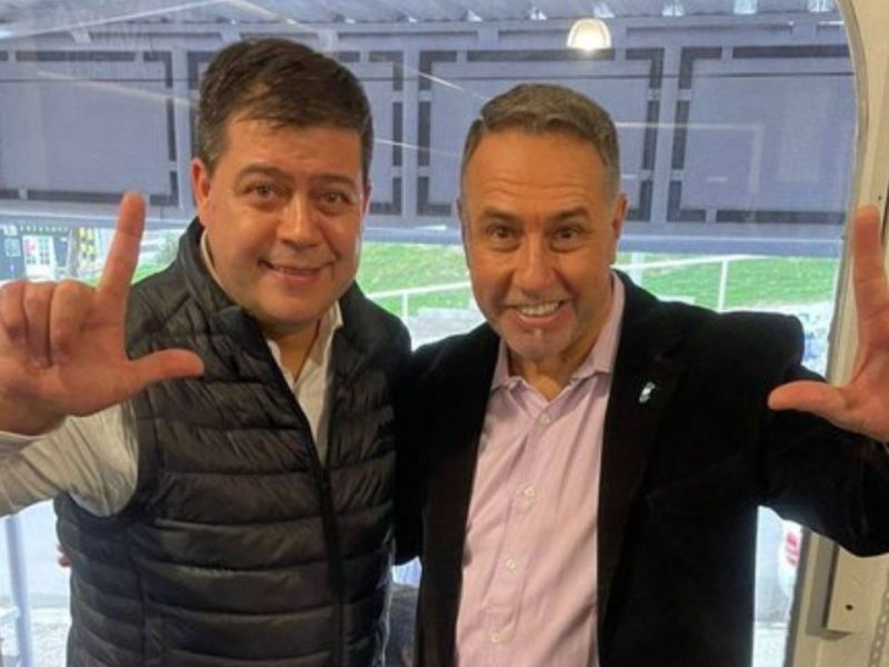 BUSTOS ENCENDIÓ LA INTERNA LIBERTARIA: “TREFFINGER ES UN IMPOSTOR QUE TIENE DE LIBERAL LO QUE YO DE&nbsp;ASTRONAUTA”