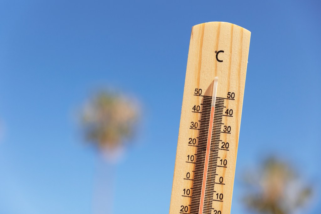 OLA DE CALOR HISTÓRICA GOLPEA EUROPA: ALERTAS, CIERRES Y MEDIDAS&nbsp;EXTREMAS
