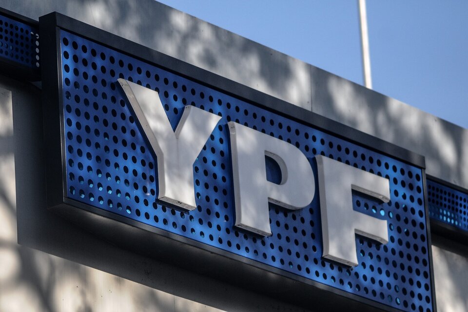 PRESKA DEFINE SI SUSPENDE EL FALLO QUE OBLIGA A ARGENTINA A ENTREGAR ACCIONES DE&nbsp;YPF