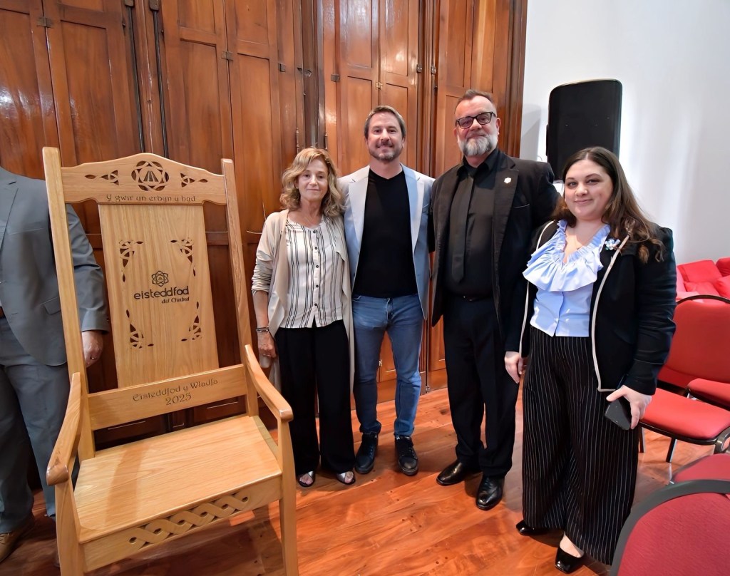 ATRIBUTOS DEL EISTEDDFOD: MERINO AFIRMÓ QUE LA CULTURA “ES EL CORAZÓN DEL ORIGEN DE TRELEW Y EL NEXO ENTRE EL PASADO Y EL&nbsp;FUTURO”