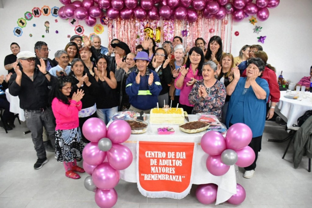 TRELEW CELEBRÓ LOS 31 AÑOS DEL CENTRO DE DÍA&nbsp;“REMEMBRANZA”