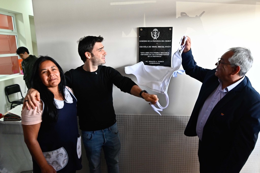 TORRES INAUGURÓ LA ESCUELA N° 477 DE NIVEL INICIAL EN PASO DE INDIOS, UNA OBRA VITAL PARA LA&nbsp;MESETA