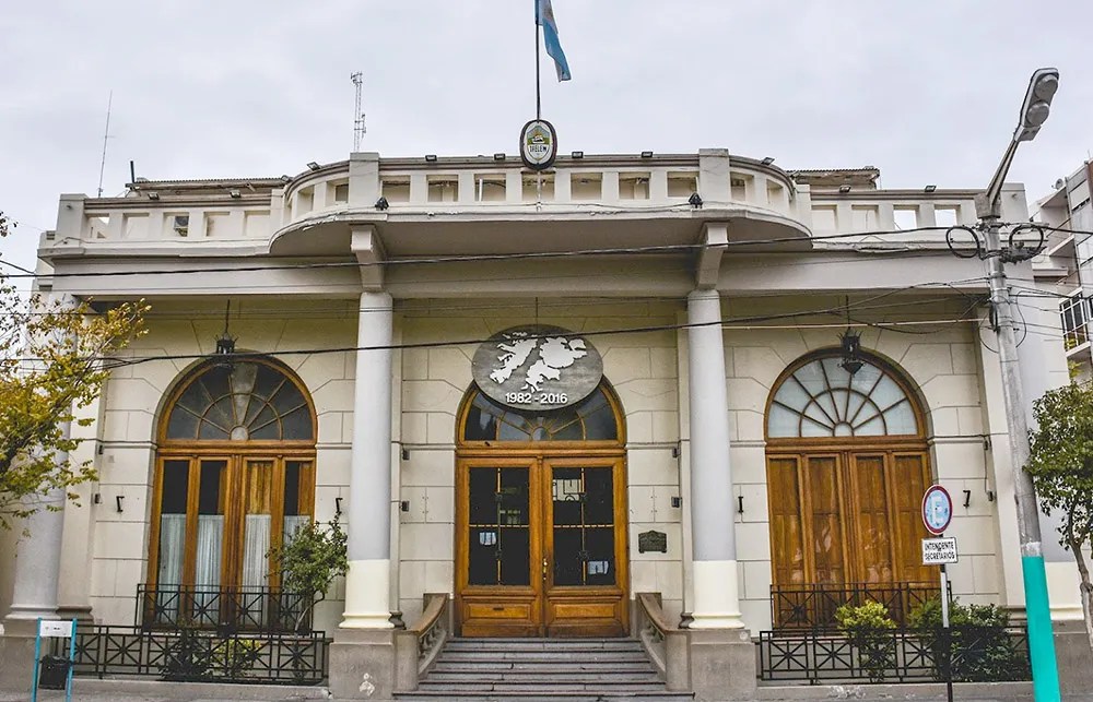 TRELEW MANTIENE SU EQUILIBRIO FISCAL Y OTORGA UN NUEVO AUMENTO SALARIAL A LOS EMPLEADOS&nbsp;MUNICIPALES