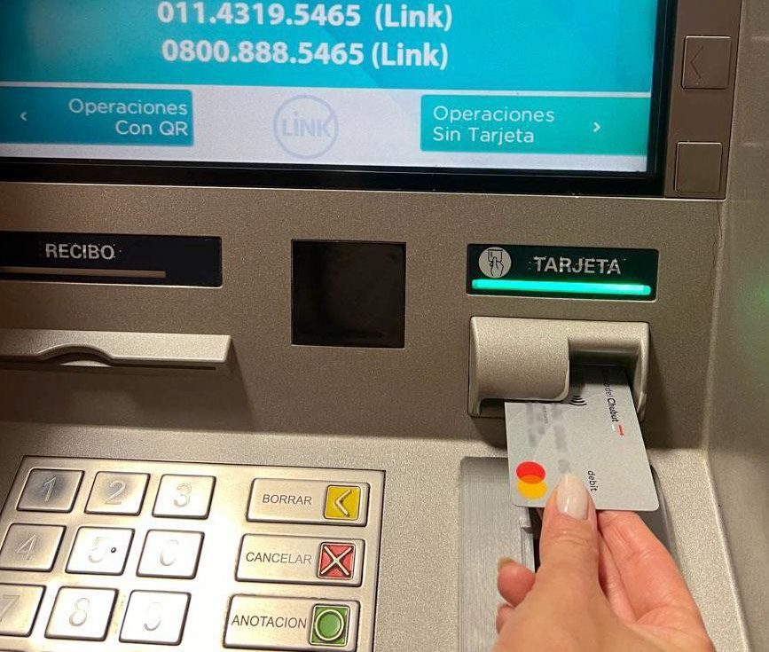 PROVINCIA DEPOSITARÁ EL MIÉRCOLES 5 LOS HABERES A JUBILADOS Y EL VIERNES 7 LOS SUELDOS A EMPLEADOS&nbsp;PÚBLICOS