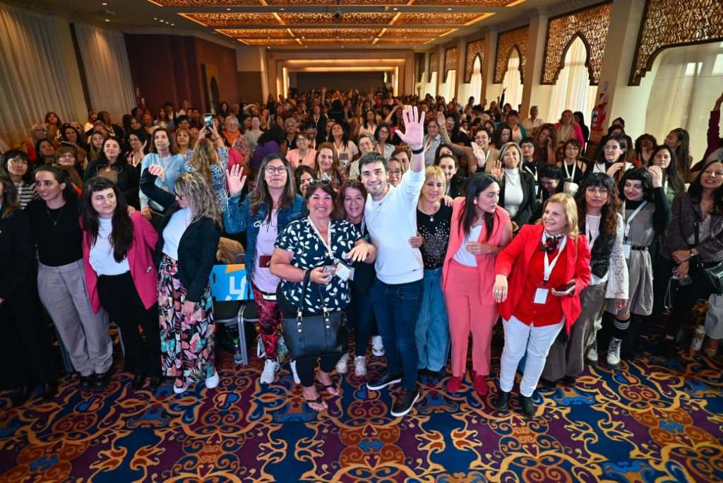 TORRES ACOMPAÑÓ A CIENTOS DE MUJERES EN EL CIERRE DE “RAÍZ&nbsp;EMPRENDEDORA”