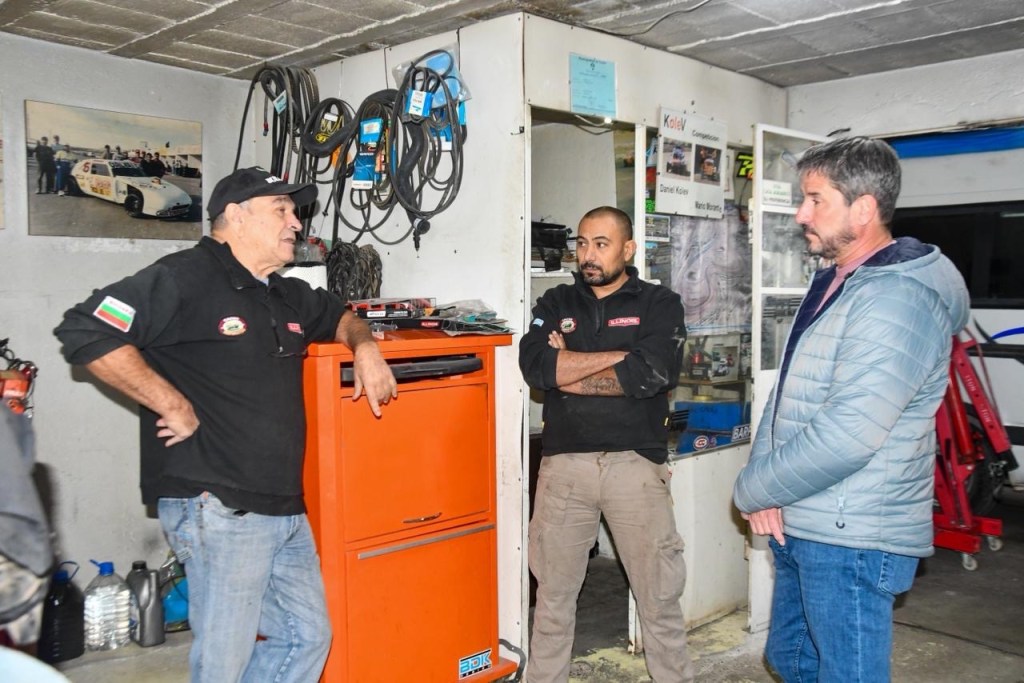 MERINO VISITÓ COMERCIOS DE LOS BARRIOS CORRADI Y&nbsp;DEMOCRACIA