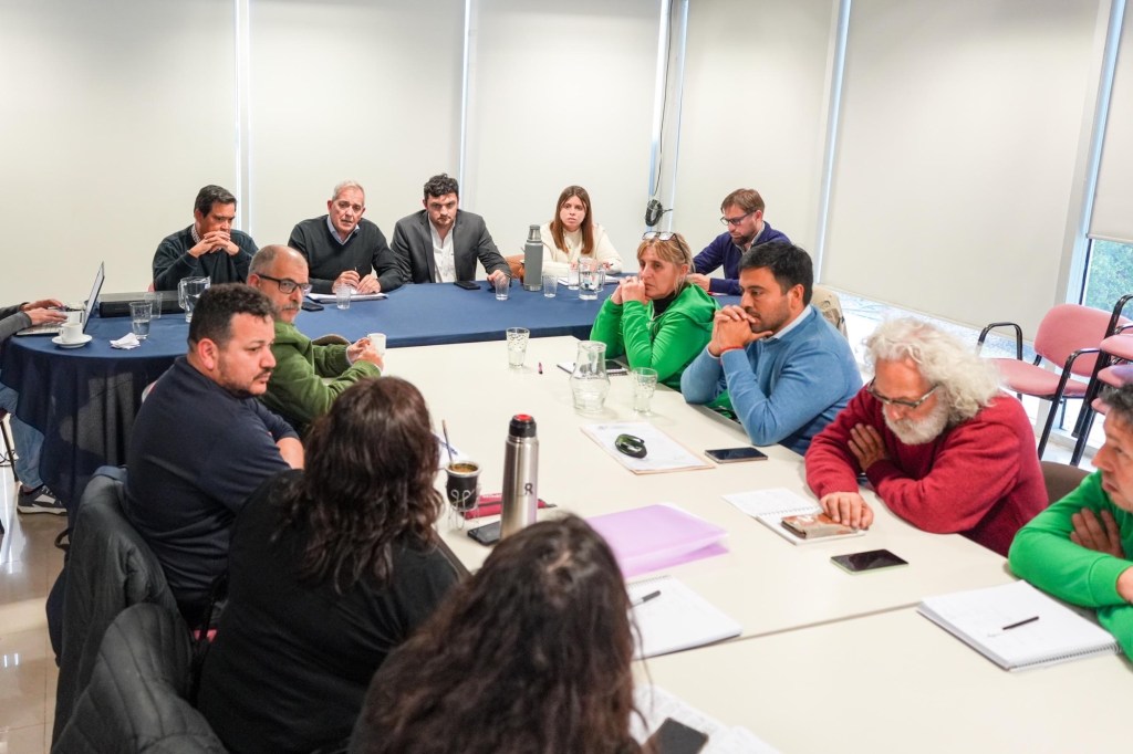 CHUBUT OFRECIÓ UNA FUERTE MEJORA SALARIAL PARA AUXILIARES DE LA EDUCACIÓN Y UNA RECOMPOSICIÓN SUPERIOR AL&nbsp;15%