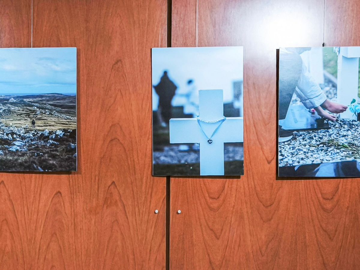 SE INAUGURÓ EN LA CASA DEL CHUBUT UNA MUESTRA FOTOGRÁFICA SOBRE&nbsp;MALVINAS