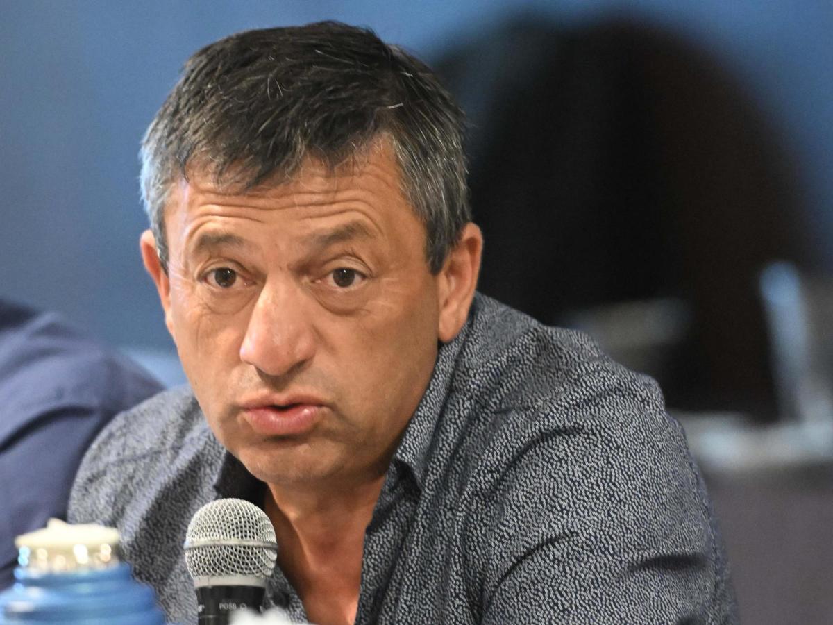 TRANSFERENCIA DE BIENES DE YPF: REYES CONSIDERÓ COMO «UN ACTO DE JUSTICIA» QUE CLUBES DE COMODORO RIVADAVIA TENGAN LAS TIERRAS A SU&nbsp;NOMBRE