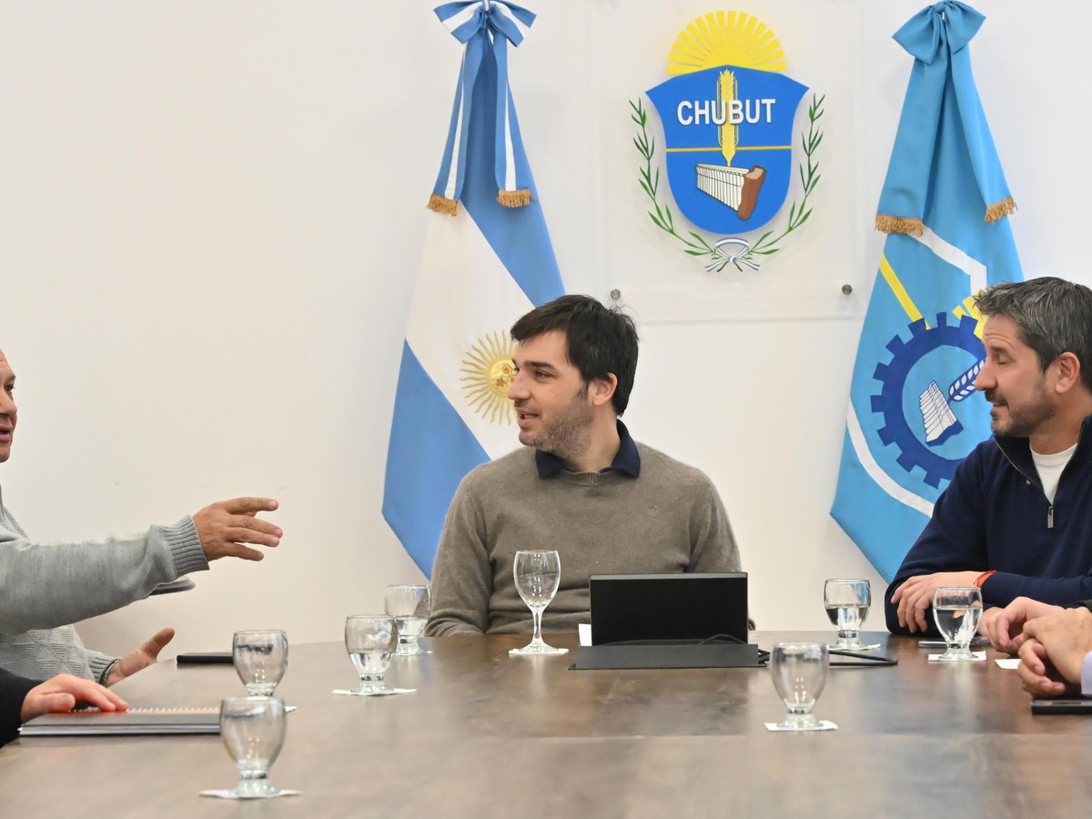 PLAN GALINA: PROVINCIA AVANZA CON NUEVAS VIVIENDAS Y AGILIZA LA ENTREGA DE TÍTULOS DE PROPIEDAD DEL&nbsp;IPV