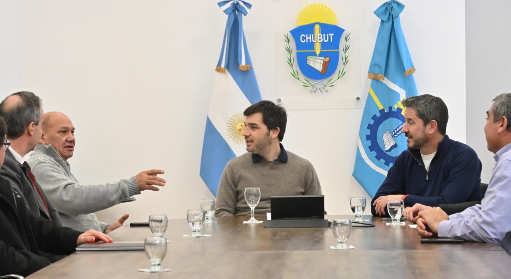 PLAN GALINA: PROVINCIA AVANZA CON NUEVAS VIVIENDAS Y AGILIZA LA ENTREGA DE TÍTULOS DE PROPIEDAD DEL&nbsp;IPV