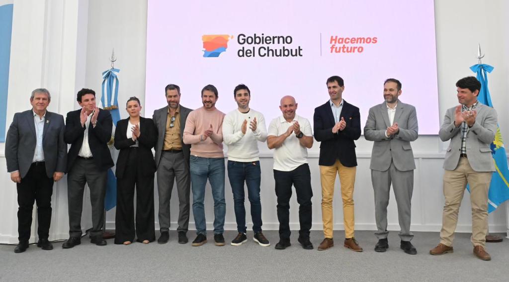 PROVINCIA, MUNICIPIOS Y CÁMARAS EMPRESARIALES AVANZAN EN UNA AGENDA CONJUNTA PARA POTENCIAR LOS PARQUES&nbsp;INDUSTRIALES
