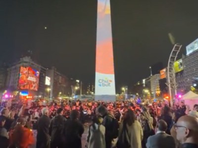 mirá en vivo LA ORQUESTA INFANTO JUVENIL DEL BARRIO INTA DE TRELEW en el&nbsp;obelisco