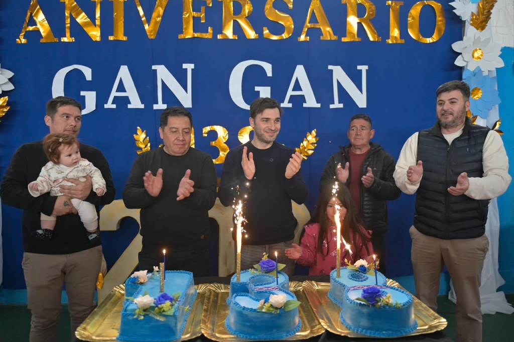 POR PRIMERA VEZ, GAN GAN CELEBRÓ SU ANIVERSARIO EN EL SALÓN DE USOS MÚLTIPLES RENOVADO, CON CALEFACCIÓN A&nbsp;GAS