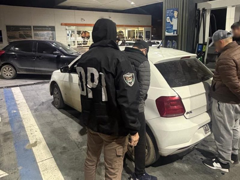 LA POLICÍA DEL CHUBUT DETUVO EN COMODORO A UN HOMBRE CON PEDIDO DE&nbsp;CAPTURA