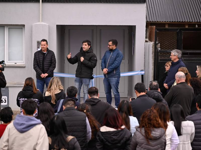 TORRES, MOLINA Y TACCETTA INAUGURARON LA CASA ESTUDIANTIL DE CORCOVADO EN&nbsp;ESQUEL