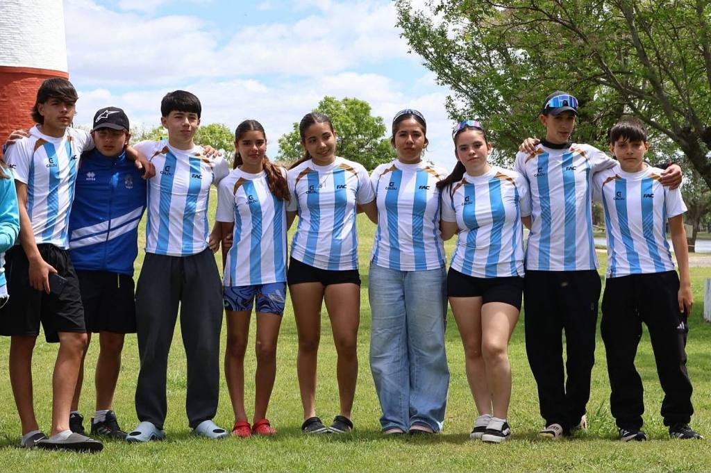 DOS JÓVENES CHUBUTENSES SE CORONARON CAMPEONES DE LA COPA BINACIONAL DE CANOTAJE CON LA SELECCIÓN&nbsp;ARGENTINA